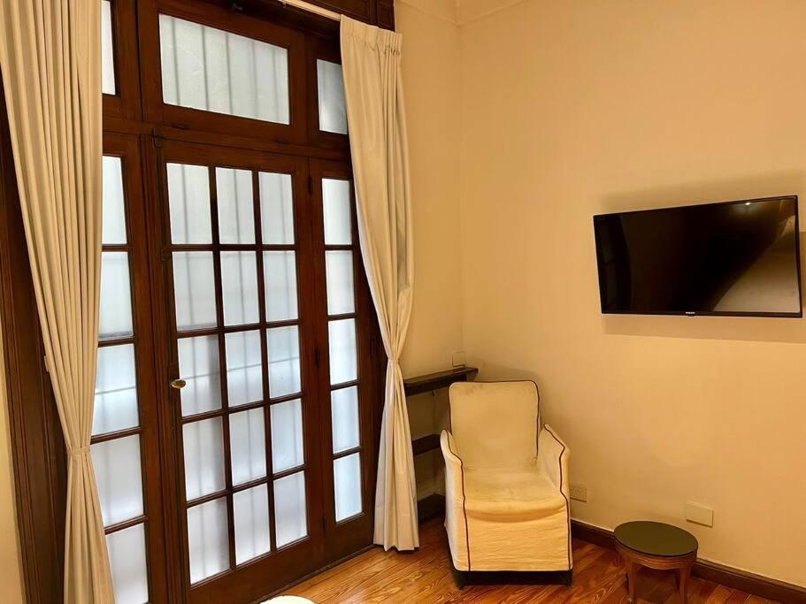 Obelisco. Departamento De 3 Ambientes. Grupo/flia * Ciudad Autónoma de Buenos Aires