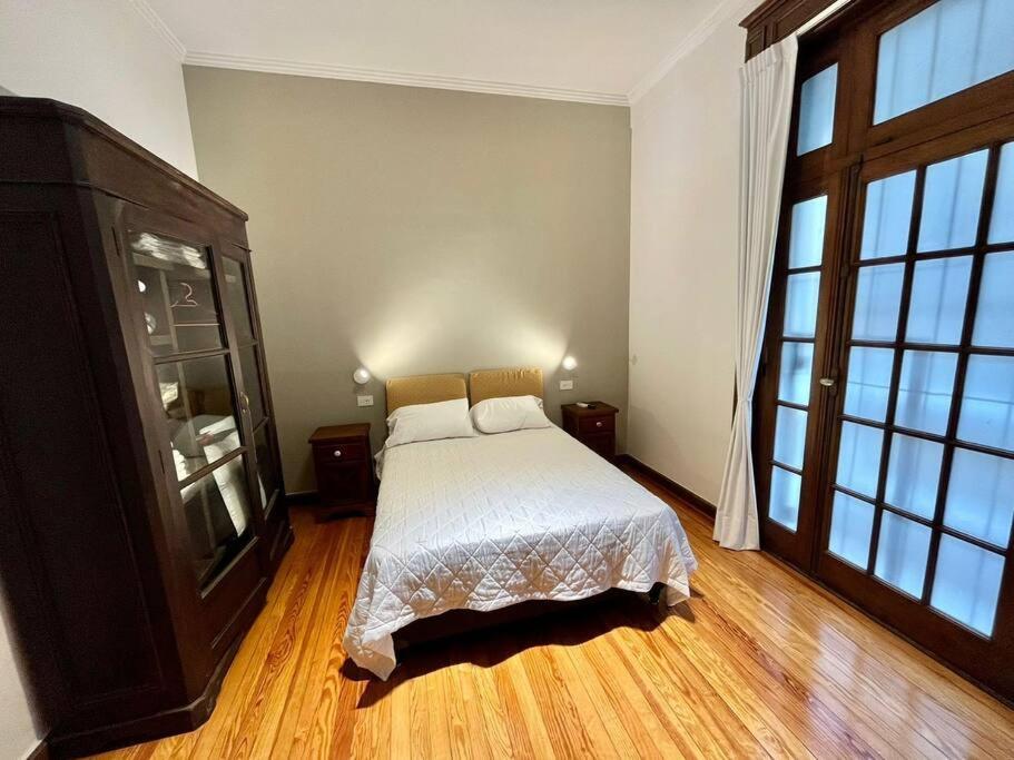 Obelisco. Departamento De 3 Ambientes. Grupo/flia Apartment *